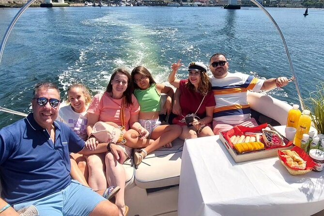 Private Tour in Douro, with tasting,on a Yacht for up to 5 People - Arrábida Bridge to the Atlantic stretch, where the Douro opens up