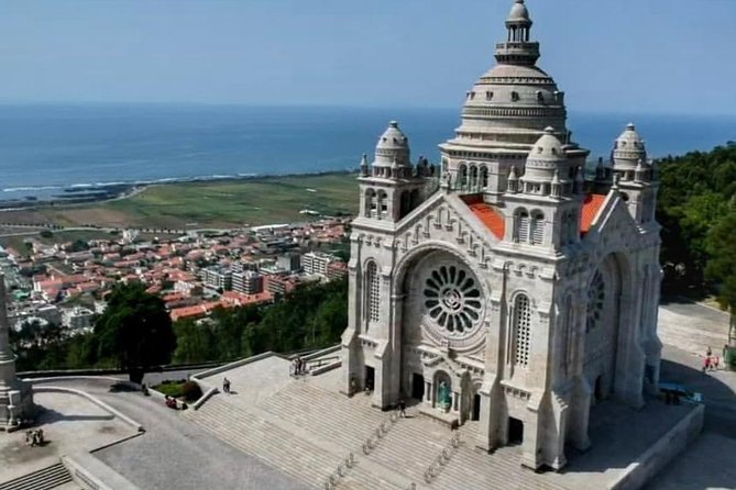 Private Tour Santiago de Compostela & Viana do Castelo from Porto - Valença add-on when time remains