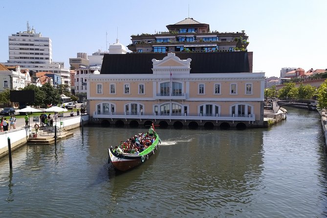 Private Tour to Aveiro, to the Sparkling Wine Cellars and Piglet Tasting - Price and Value: What You Pay For vs. What Costs Extra