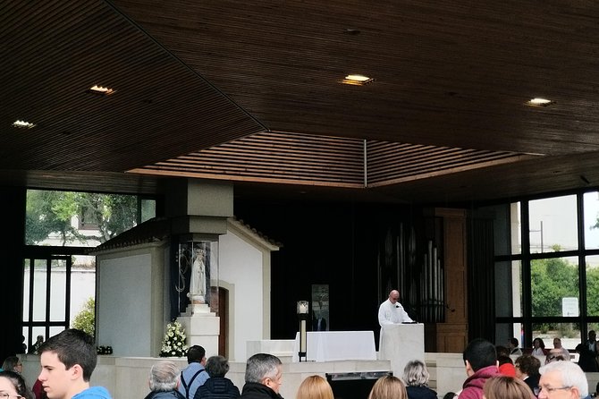 Private Tour to Fátima Sanctuary and the Little Shepherds Houses - Lucia’s House, Francisco and Jacinta’s House: Human-Scale Fátima