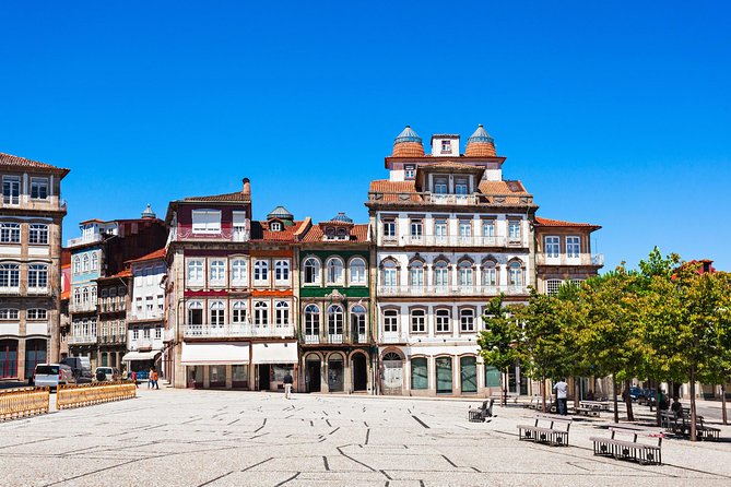 Private tour to Guimarães and Braga - Should You Book This Guimarães and Braga Private Tour?