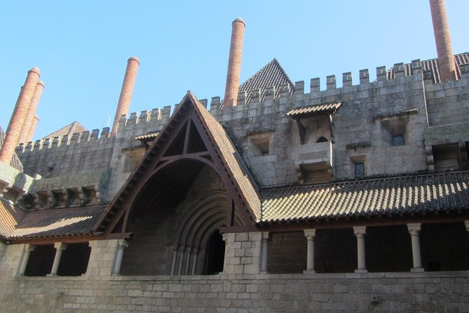 Private Tour to Guimarães and Braga, two incredible cities - Palace Time and the Toural Heartbeat Before Braga