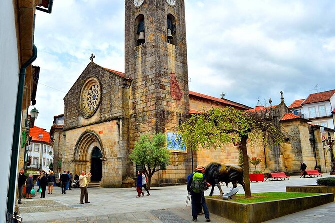 Private Tour: Viana do Castelo, Ponte de Lima and Braga from Porto - Braga in 90 minutes: historic center walking plus Bom Jesus Cathedral