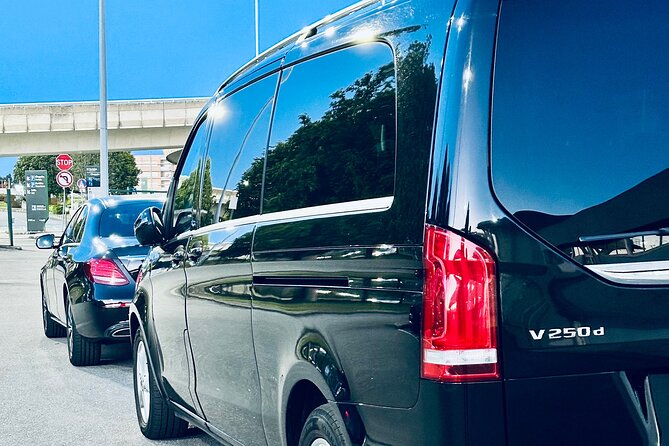 Private Transfer between Porto Airport and Hotel - One Small Consideration: Timing Depends on Your Flight Number