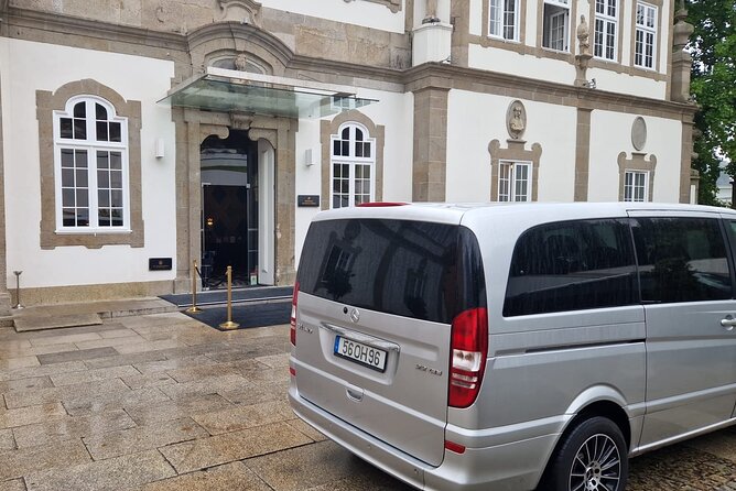 Private Transfer between Porto and Santiago de Compostela - The Drive Itself: What You Can Expect From the Journey