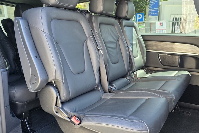 Private Transfer from Porto to Lisbon including two city stops - What the Mercedes Van and Door-to-Door Service Really Change