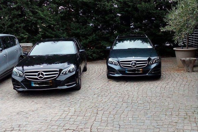 Private Transfer Porto-Lisbon with 2 (two) Visits on the Way - The “Two Visits on the Way” Format