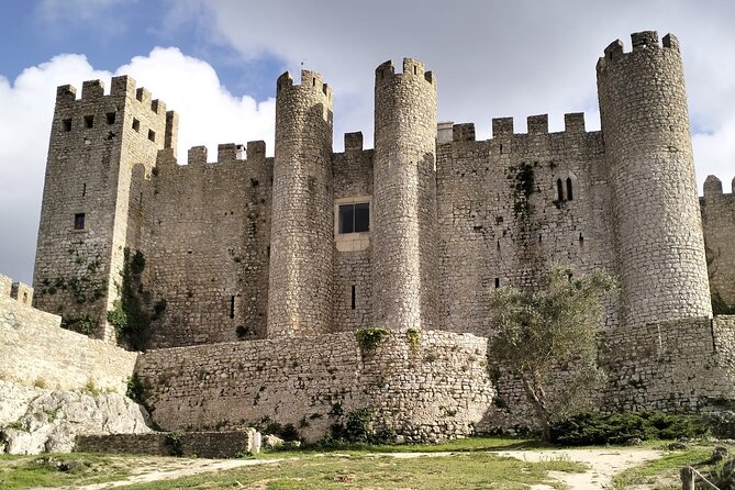 Private Transfer Porto to Lisbon with Nazaré and Óbidos Stops - Price and value: what you are really paying for