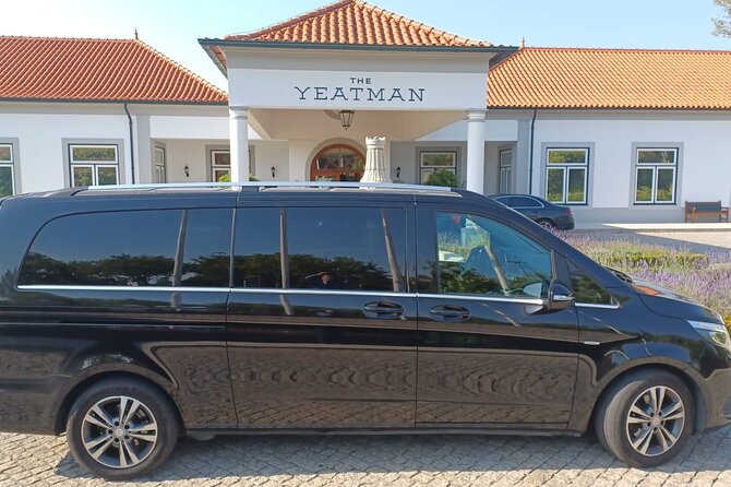 Private Transport between the city of Porto and AHD Airport - Getting from airport to your accommodation without friction