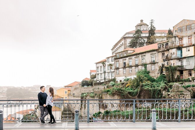 Private Vacation Photography Session with Local Photographer in Porto - How the Porto photo shoot works in about 1 hour