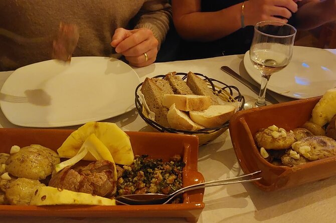 Private Vinho Verde Wine Tour from Porto with Lunch & Tastings - Practical tips to get the smoothest day possible