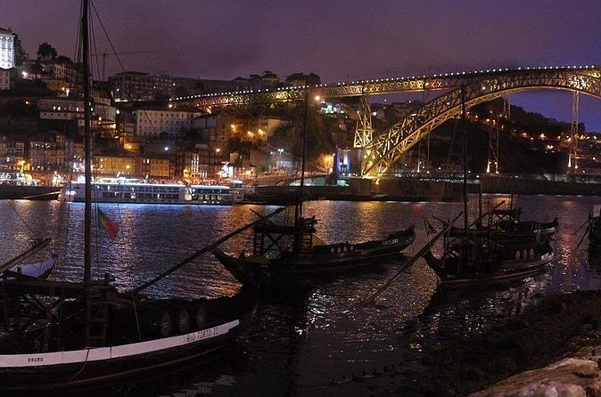 Private Walking Guided Tour to Center of Porto and Gaia - Palácio da Bolsa: UNESCO-Grade Neoclassical and a Quick Architectural Reset