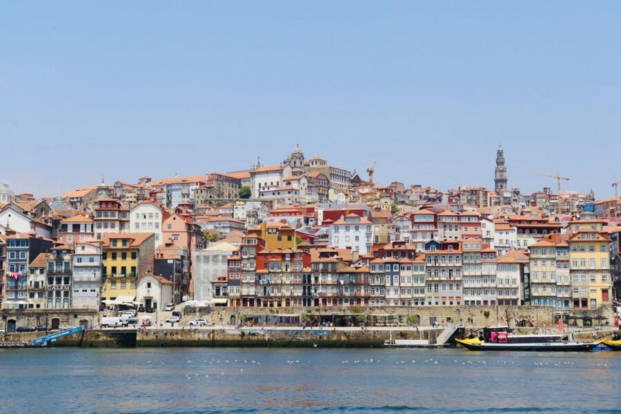 Private Walking Tour in Porto incl. Livraria Lello ticket - Mercado do Bolhão and Manteigaria, Porto flavors you can count on