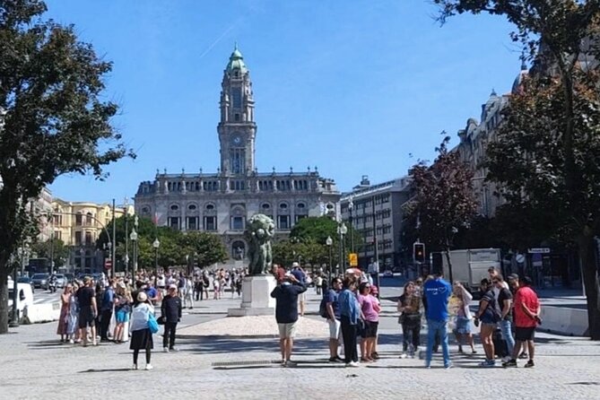 Private Walking Tour in Porto with Photo & Proof of Doce Local (3h) - Mercado do Bolhão to Teatro Rivoli, a quick start that sets the tone