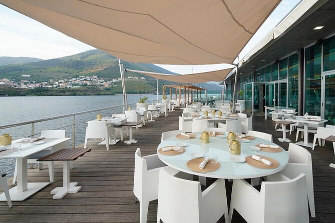 Private Wine Tasting Tour in Douro Valley - Pinhao Lunch with a Chef: Where the Day Slows Down