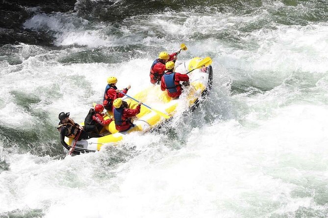 Rafting at Paiva River - The included gear is the real value (and it affects your comfort)