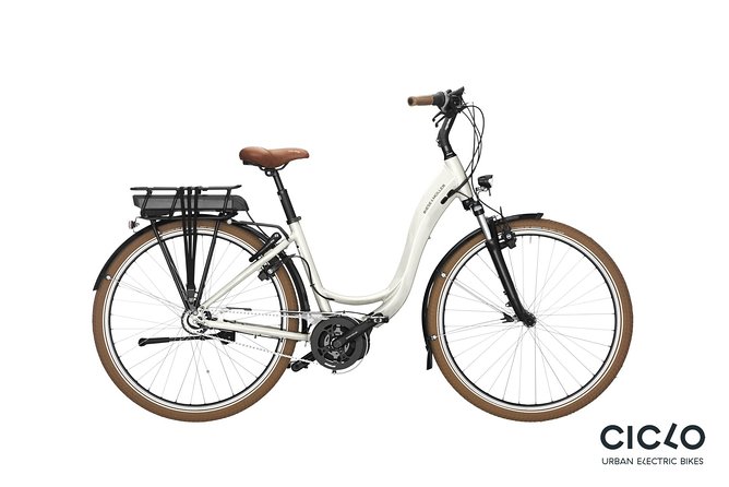 Rent an Electric Bike with Bosch motor - How the 25 km Atlantic cycle lane changes the whole ride