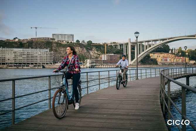 Rent an Electric Bike with Bosch motor - Bosch-powered comfort: what the premium bike setup gives you