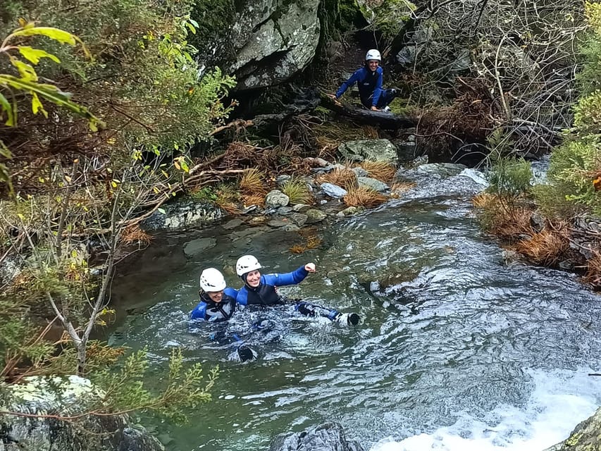Ribeira das Quelhas: canyoning, Serra da Lousã near Coimbra - What you do in the canyon: abseils, jumps, and slides