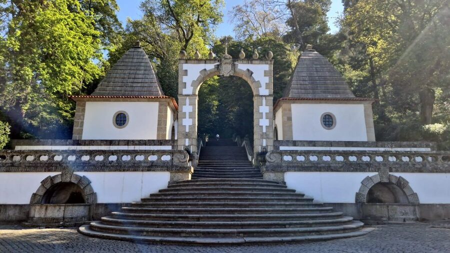 SANTIAGO COMPOSTELA+BRAGA: Private Religious Tour from Porto - Braga’s center walking time: how you get the city beyond the facades