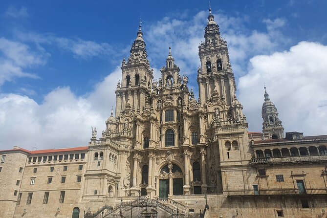 Santiago de Compostela and Cathedral Private Tour From Porto - Cathedral time in Santiago, what the renovation note changes