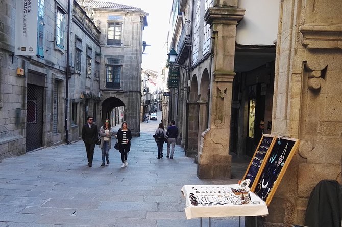 Santiago de Compostela & Valença do Minho - from Porto - Stop 1 in Santiago de Compostela: Casco Histórico on medieval lanes