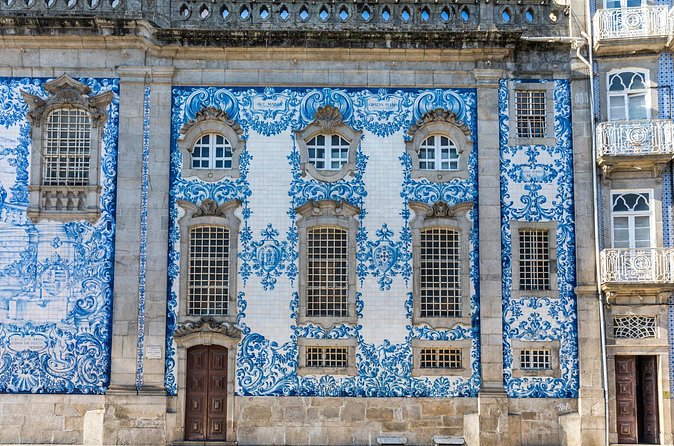 Self-Guided Scavenger Hunt and Tour in Porto - FAQ