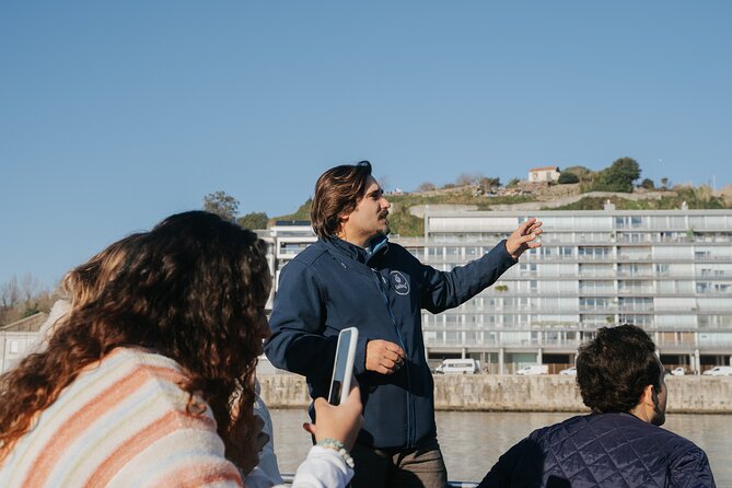 Six Bridges Cruise in Porto with Port Wine Tasting - The Port Wine Tasting and Chocolates: What to Expect, and What to Plan For