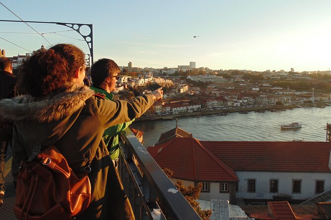 Small-group Porto's Roots Walking Tour - Miradouro da Vitória: Jewish community threads and 19th-century conflict (Stop 3)