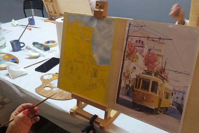 Small Painting Group with a Local Artist in Porto - Materials Provided: Why That’s Better Value Than It Sounds