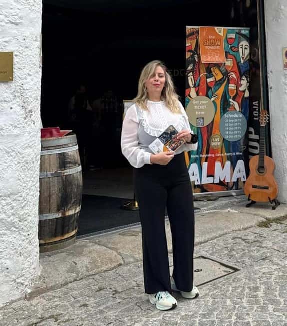 Soul of Portugal: an immersive experience of fado, wine, and tradition - Storytelling Between Songs: Love, Loss, and Nostalgia