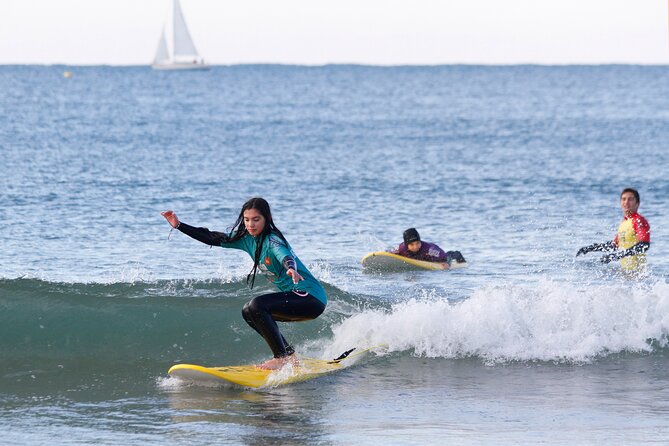 Surf Lesson | Surf Lessons - Portuguese Surfing Federation coaching and why level matching changes everything