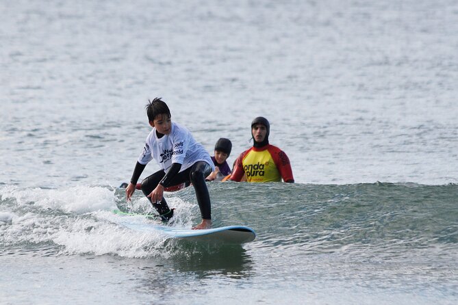 Surf Lesson | Surf Lessons - What you get for $35.95: board, showers, and real money value