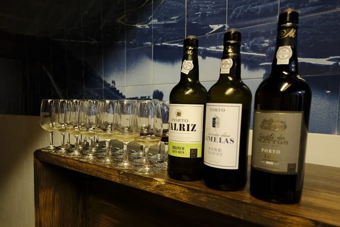 Taste of Porto: The Ultimate Full Meal Portuguese Food Tour - Rua do Carmo and the petiscos stop: tapas-style Portuguese sharing