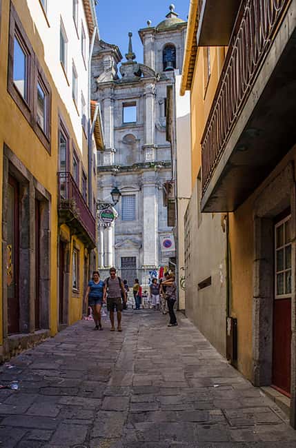 The Beautiful Story of Porto: Guided Tour with Entry Tickets - Porto Cathedral, Clérigos, and São Bento in one smooth walk