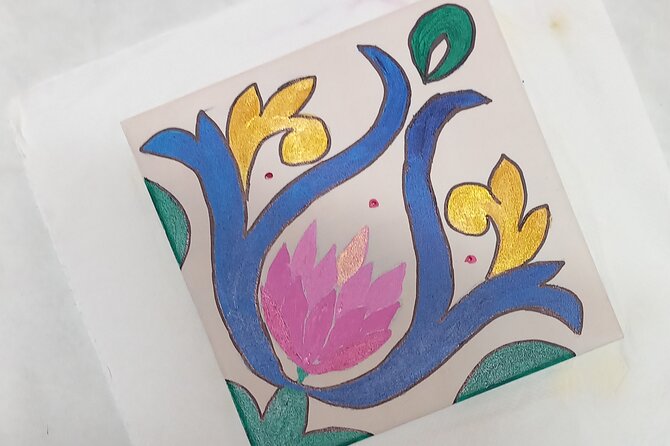 Tile Painting and Cocktails in Downtown Porto - Small Group Size Means Better Attention