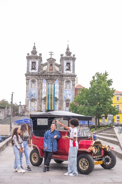 Tour Porto: Classic Car + A Toast with Port Wine - What You Should Pack and Expect Rain or Shine
