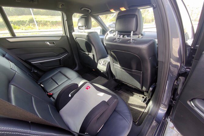 Transfer & chauffeur Service - A Promise to Handle Delays, Not Just Your Scheduled Arrival