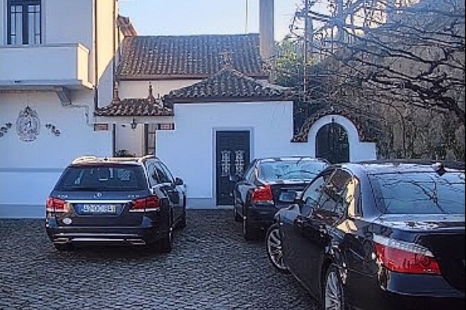 Transfer & chauffeur Service - Price and Value for a Private Transfer Up to 4