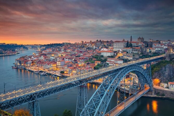 Transfer:Francisco Sá Carneiro Airport(OPO) to Porto City - Where it fits best in your Porto itinerary