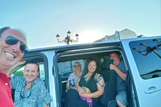 Transfer from Porto to Lisbon Privately - Óbidos castle visit and Giniginha tasting: the payoff stop before Lisbon