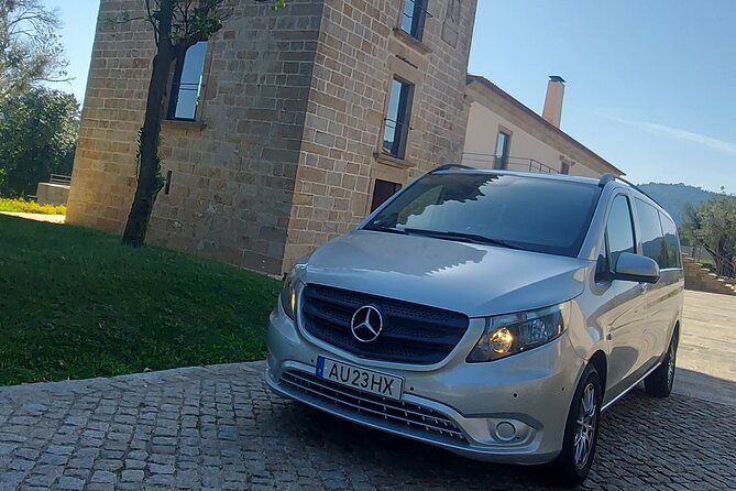 Transfer Taxi Service Porto , Gaia , Airport , Train , Bus , Ship - Door-to-door Porto and Gaia taxi transfers that respect your time