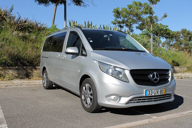 Transfer Tour Porto/Lisbon with 2 stops options Óbidos, Nazaré, Fátima, Coimbra - Key highlights to look for